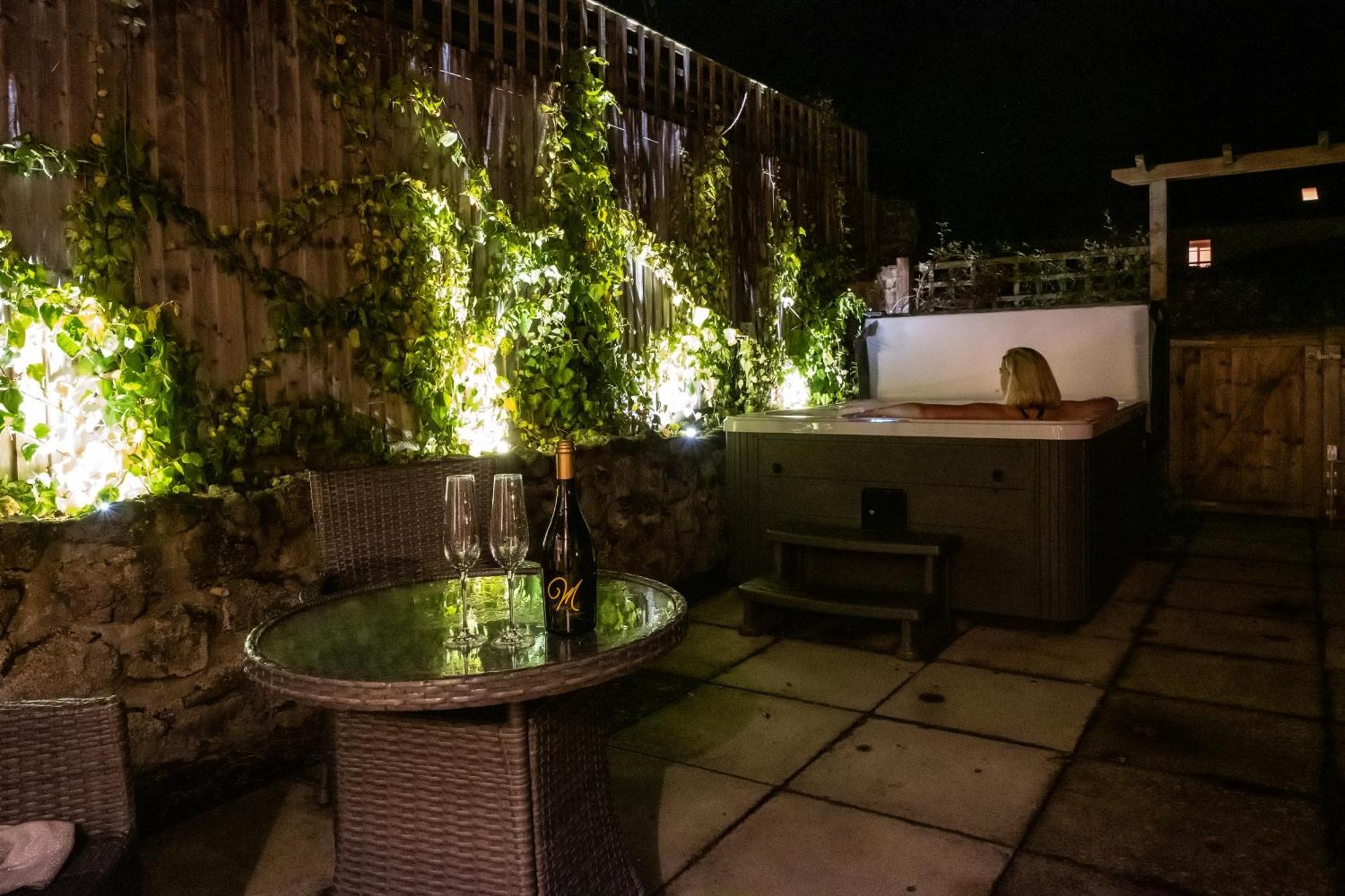 Luxury Couple'S Retreat With Hot Tub At Lindores Newburgh  外观 照片